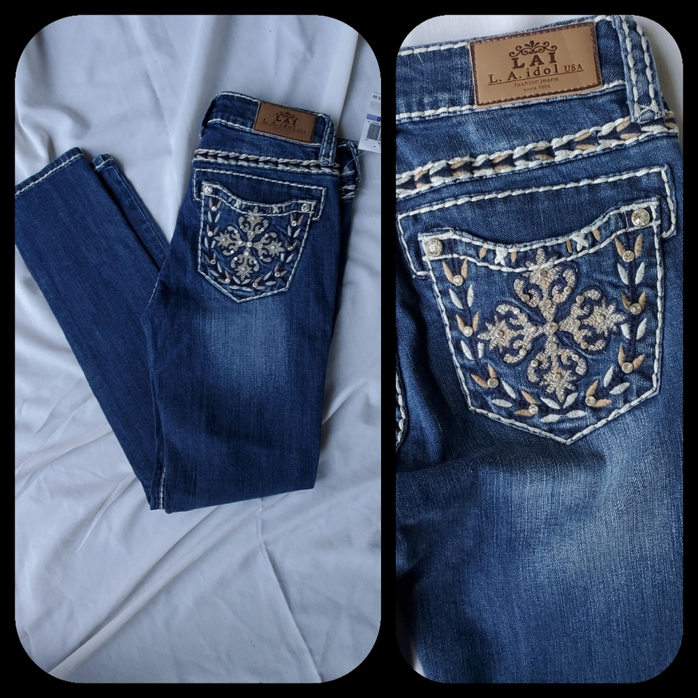 LA IDOL Buckle Thick Stitch Bling Skinny Jeans